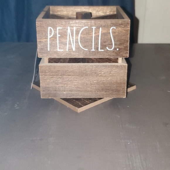 💛2 for $35💛Rae Dunn PENS & PENCIL Wood holder NWT - Picture 1 of 8